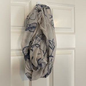 Lightweight bicycle print fashion scarf